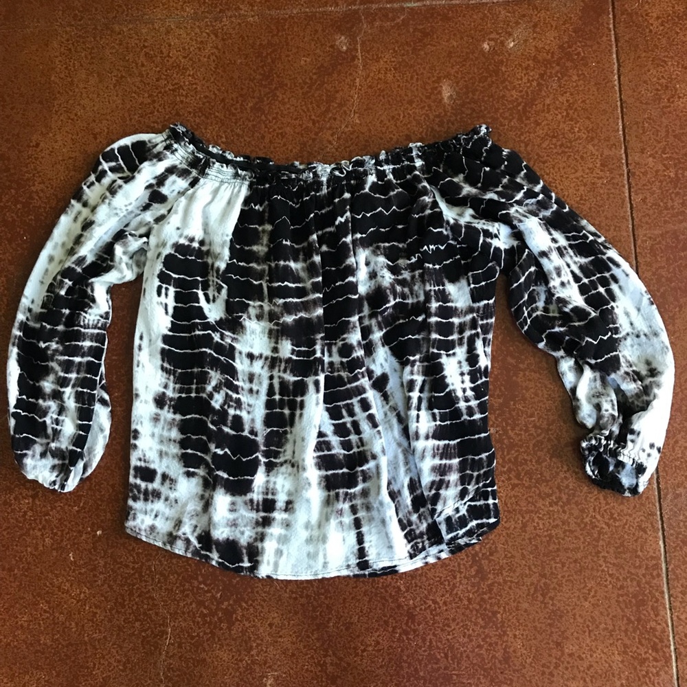 Tie dye top. Size M